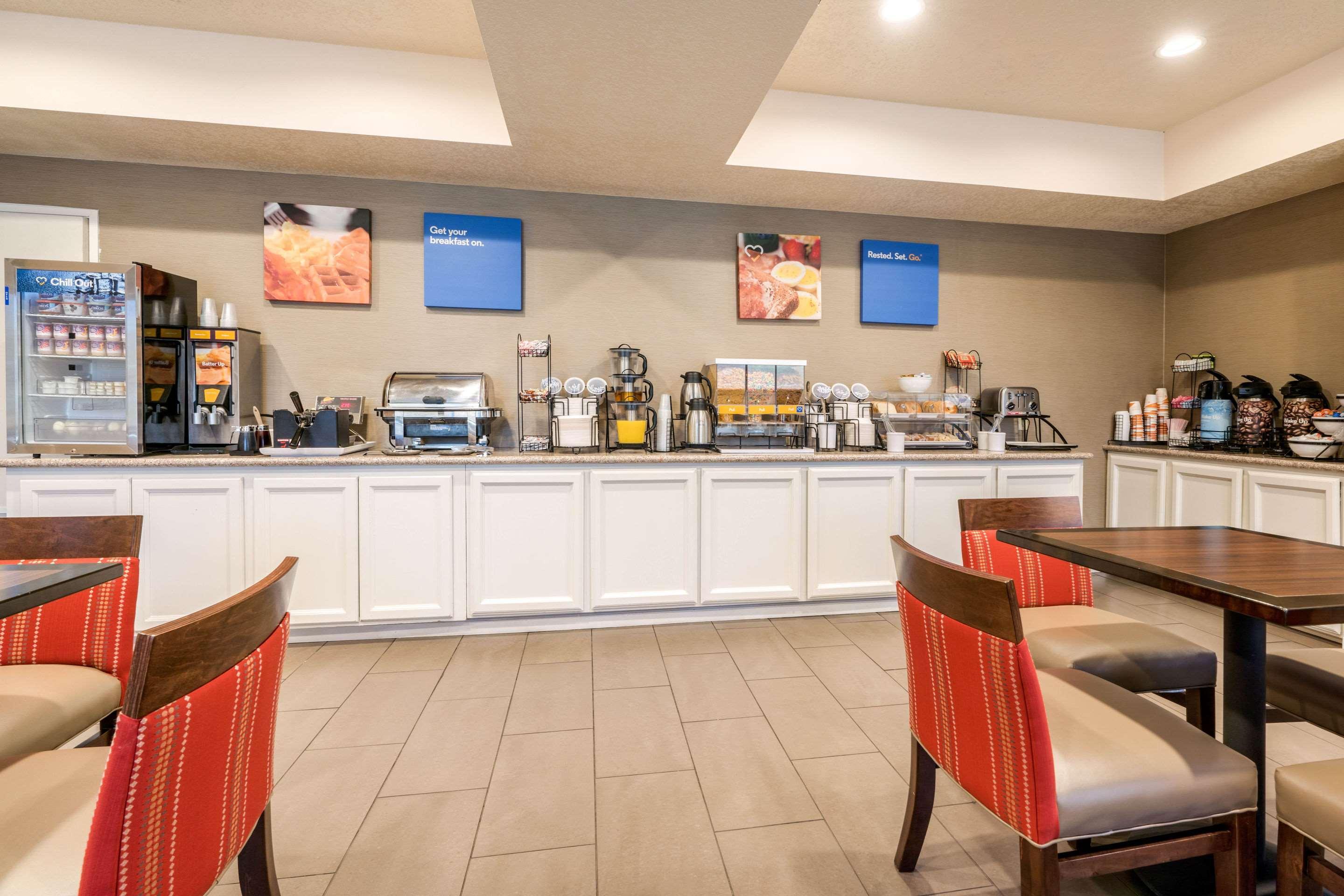 Comfort Inn Lathrop Stockton Airport Exterior photo