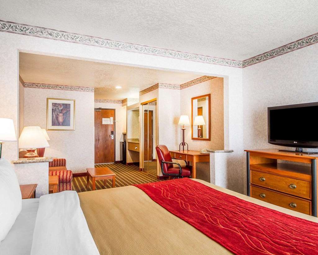 Comfort Inn Lathrop Stockton Airport Room photo